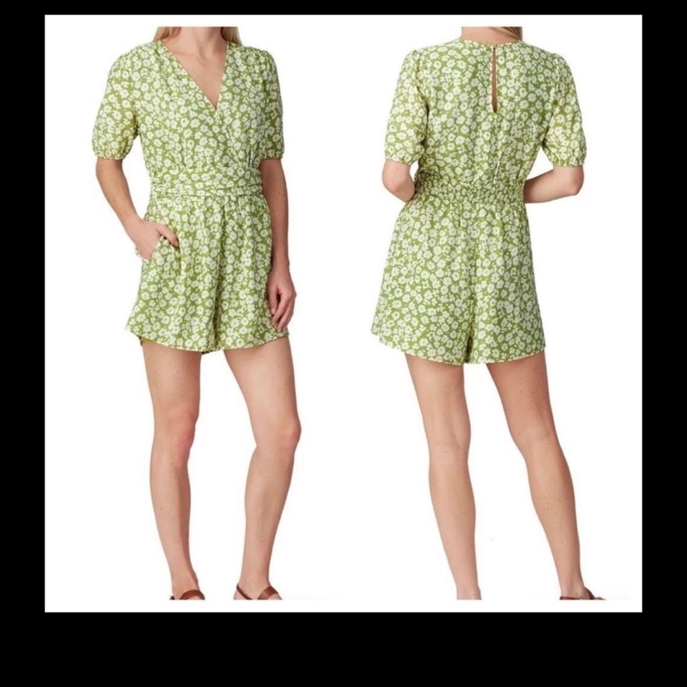 Heartloom Revolve Emory Floral Romper Size Small